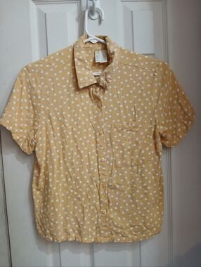 Japna 100% Rayon Button Down Polka Dot Crop Blouse Size Medium Mustard Yellow